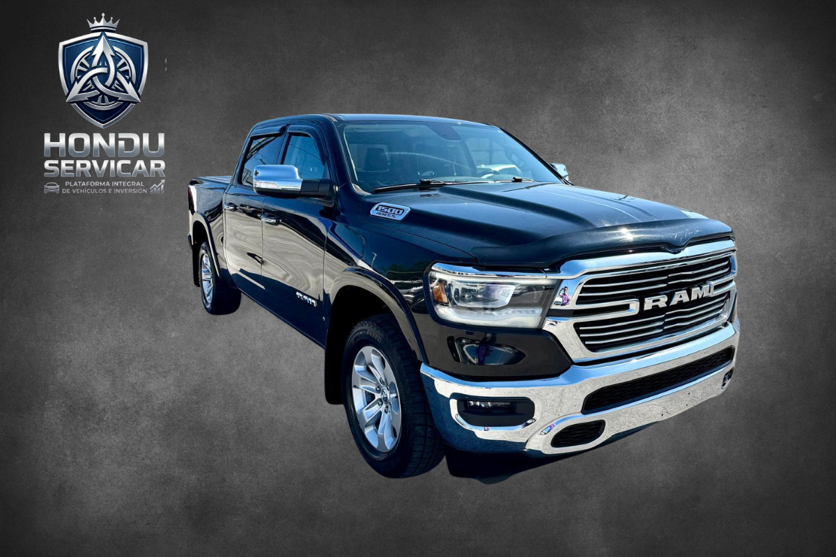 RAM 1500 Crew Cab Laramie V8 Hemi